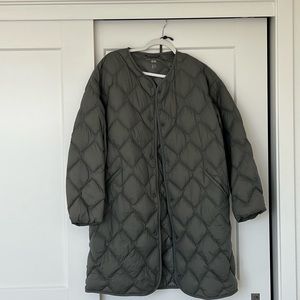 Uniqlo Women's Puffer Jacket - Olive Green Size L